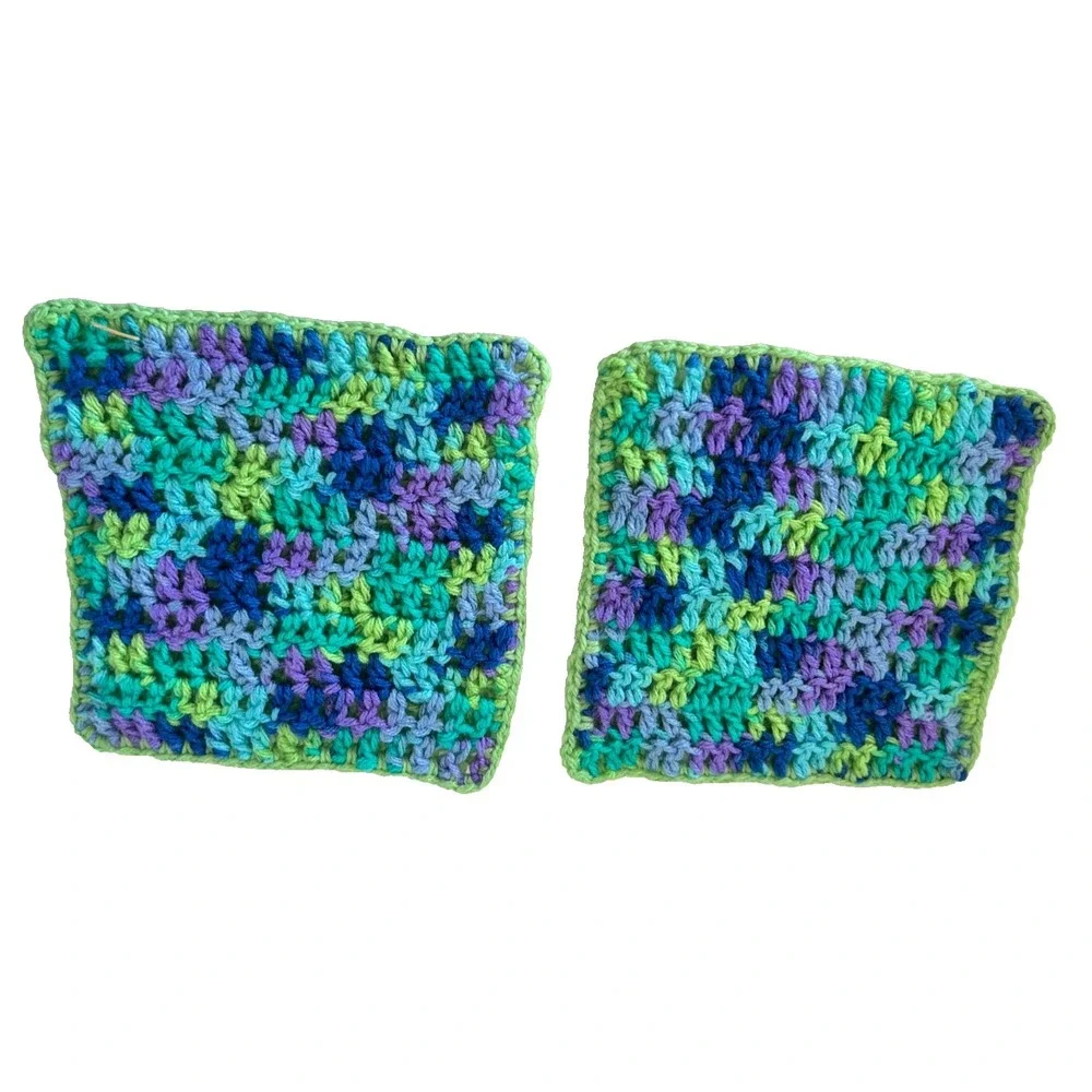 2 Vintage 1970s MCM Hand Crocheted Green Square Hot Pad Pot Holder Trivet NOS